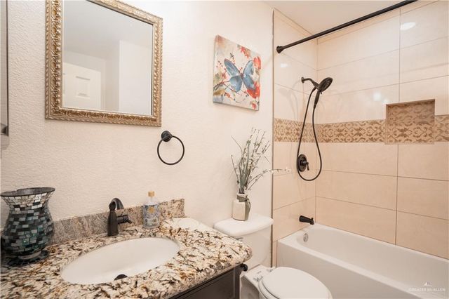 2806 N Augusta National Drive, Harlingen, TX 78550