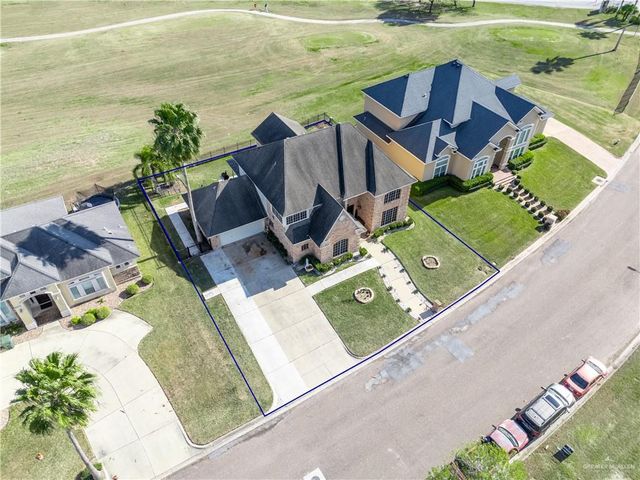 2806 N Augusta National Drive, Harlingen, TX 78550