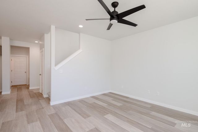 4408 N Alameda Creek Ave, Meridian, ID 83646