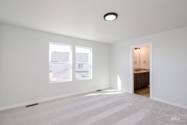 4408 N Alameda Creek Ave, Meridian, ID 83646
