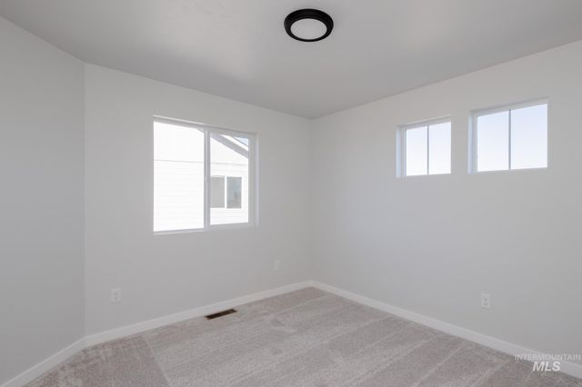 4408 N Alameda Creek Ave, Meridian, ID 83646