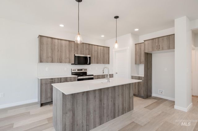 4408 N Alameda Creek Ave, Meridian, ID 83646