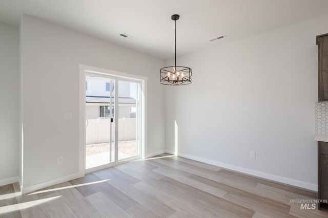 4408 N Alameda Creek Ave, Meridian, ID 83646