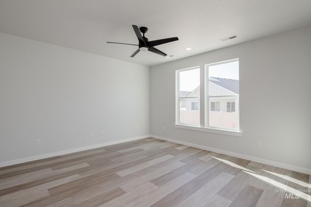 4408 N Alameda Creek Ave, Meridian, ID 83646