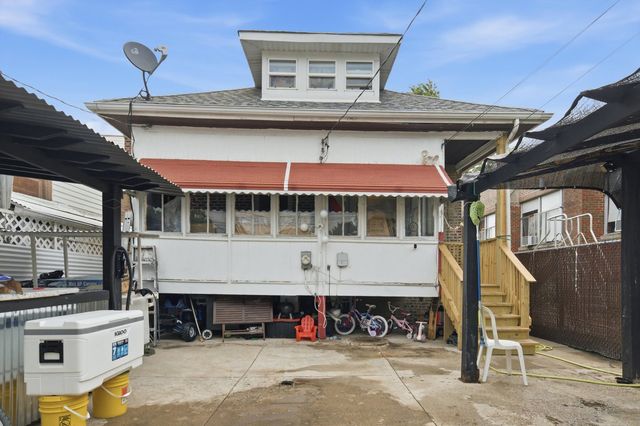 5944 S Albany Avenue, Chicago, IL 60629