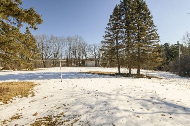 S58W25347 Crest DRIVE, Waukesha, WI 53189