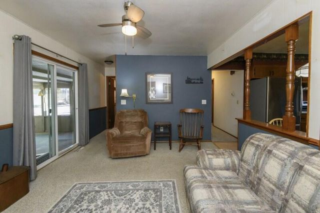 S58W25347 Crest DRIVE, Waukesha, WI 53189