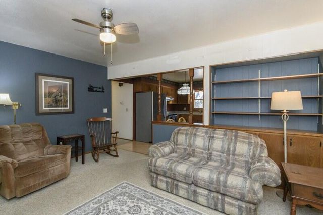 S58W25347 Crest DRIVE, Waukesha, WI 53189