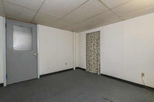 S58W25347 Crest DRIVE, Waukesha, WI 53189