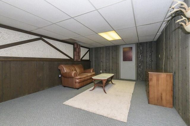 S58W25347 Crest DRIVE, Waukesha, WI 53189