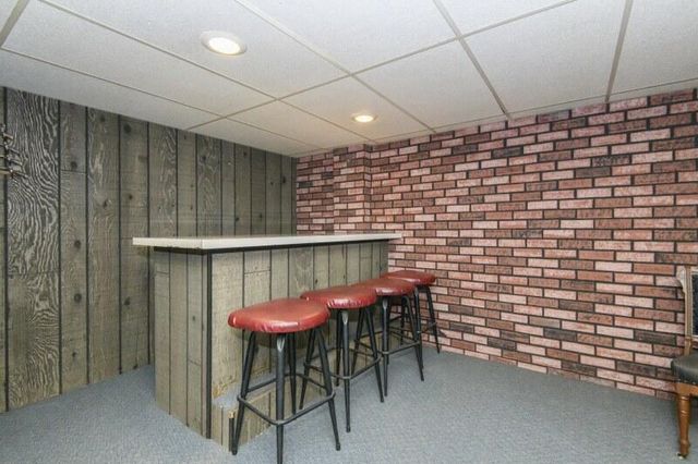 S58W25347 Crest DRIVE, Waukesha, WI 53189