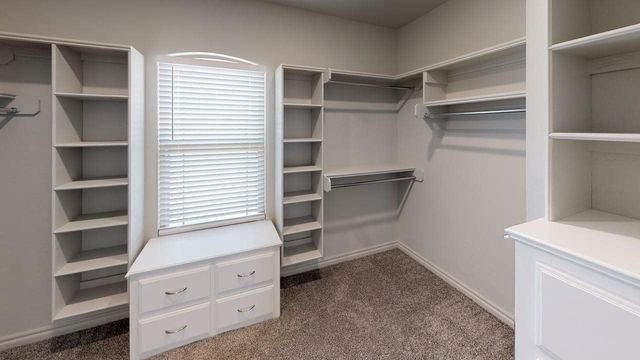 5650 NE Bobcat Trl, Elgin, OK 73538