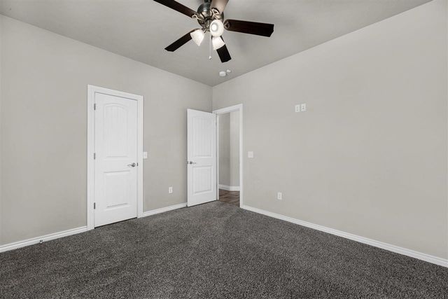 5650 NE Bobcat Trl, Elgin, OK 73538