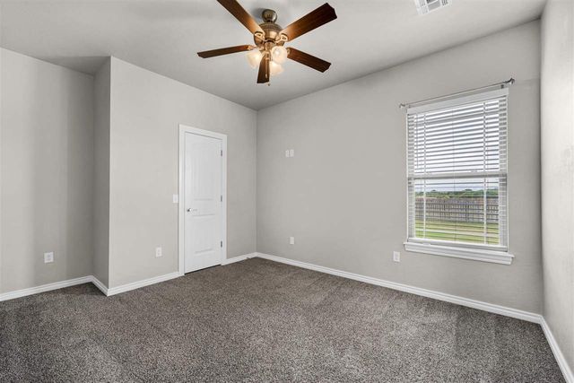 5650 NE Bobcat Trl, Elgin, OK 73538