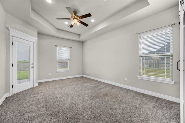 5650 NE Bobcat Trl, Elgin, OK 73538