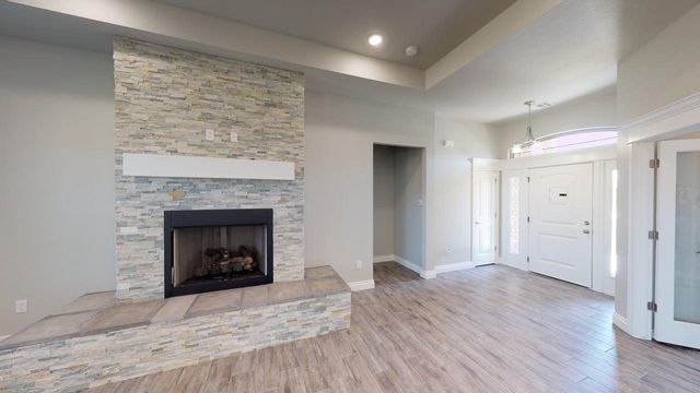 5650 NE Bobcat Trl, Elgin, OK 73538