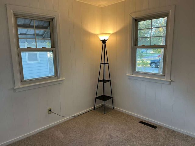 513 W 7th Street, Rock Falls, IL 61071