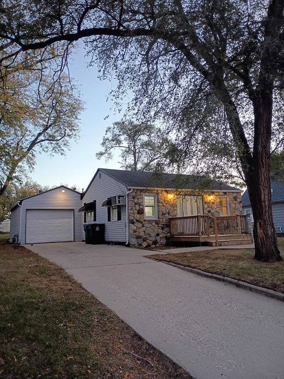 513 W 7th Street, Rock Falls, IL 61071