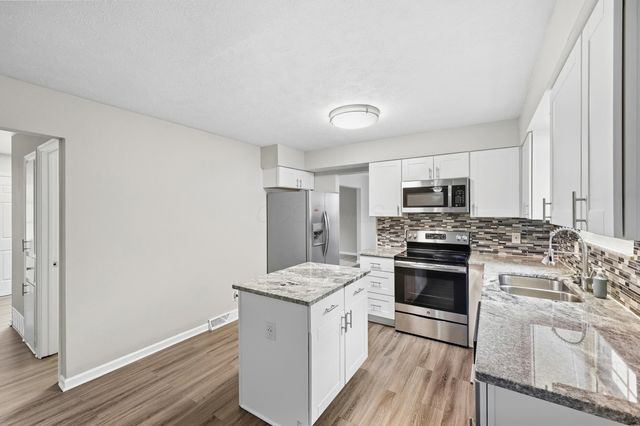 6593 Red Coach Lane, Reynoldsburg, OH 43068
