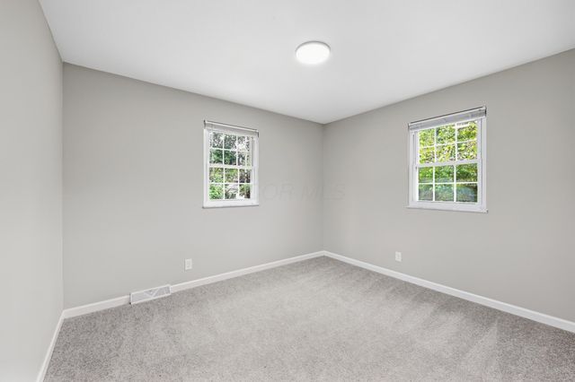 6593 Red Coach Lane, Reynoldsburg, OH 43068