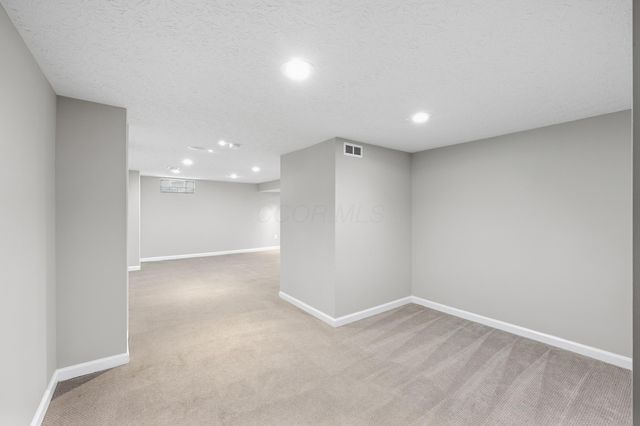 6593 Red Coach Lane, Reynoldsburg, OH 43068