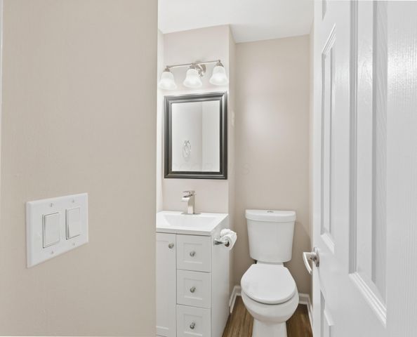 6593 Red Coach Lane, Reynoldsburg, OH 43068