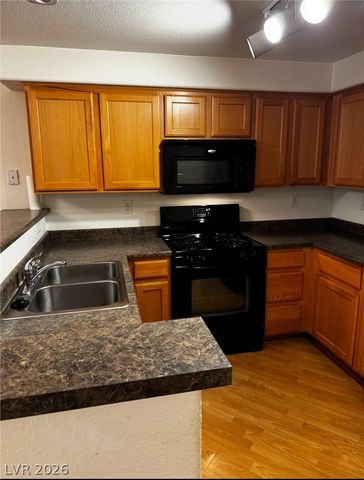 8777 West Maule Avenue 1121, Las Vegas, NV 89148