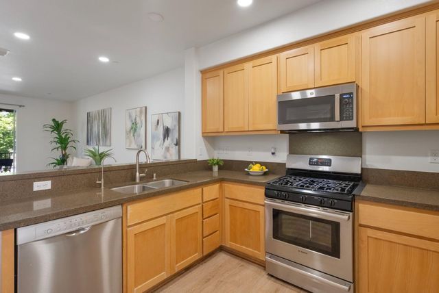 691 N Capitol Avenue 4, San Jose, CA 95133