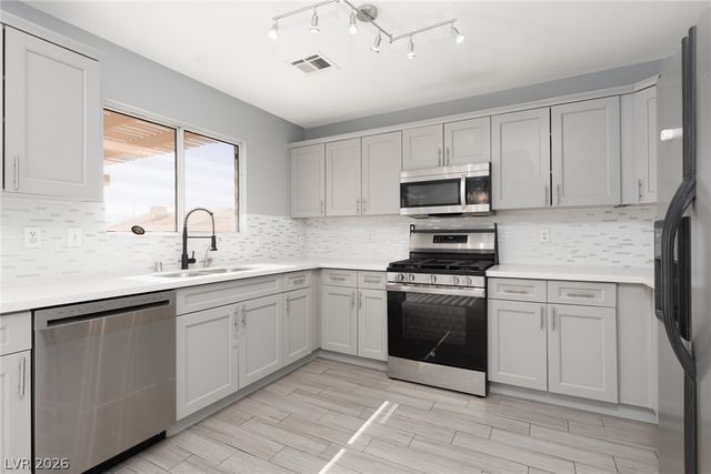 5220 Don Alberto Court, North Las Vegas, NV 89031
