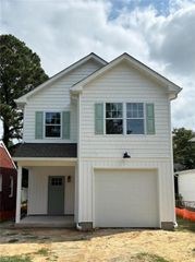 719 Brook AVE, Suffolk, VA 23434