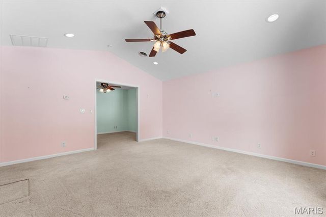 29 Santa Anita Drive, Maryville, IL 62062