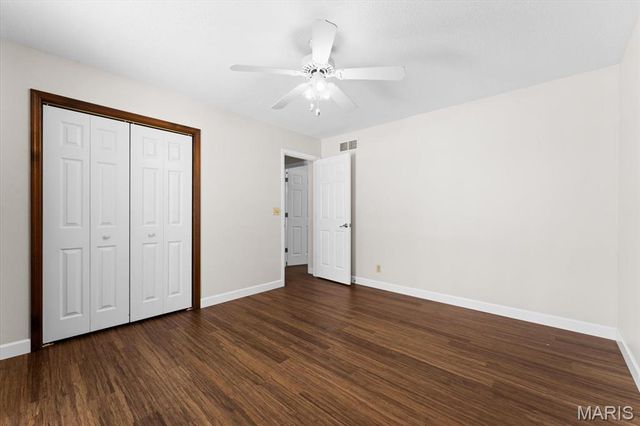 29 Santa Anita Drive, Maryville, IL 62062