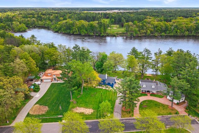 1670 SPRING HILL LANE, Port Edwards, WI 54469