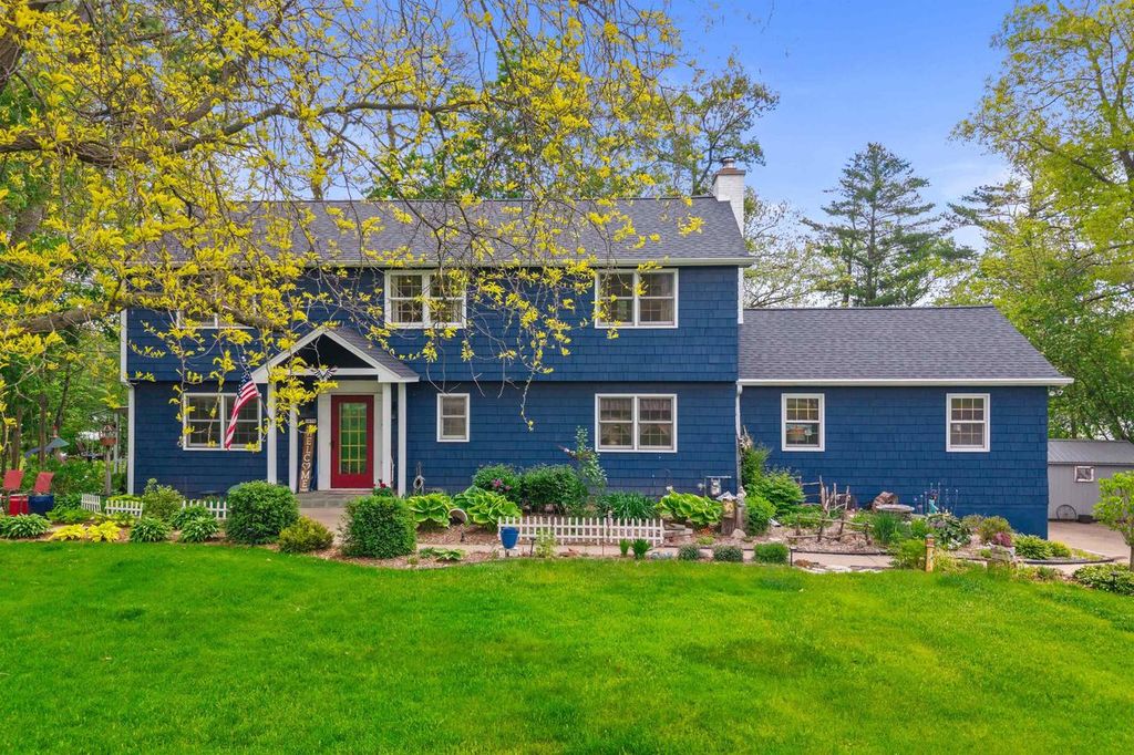 1670 SPRING HILL LANE, Port Edwards, WI 54469