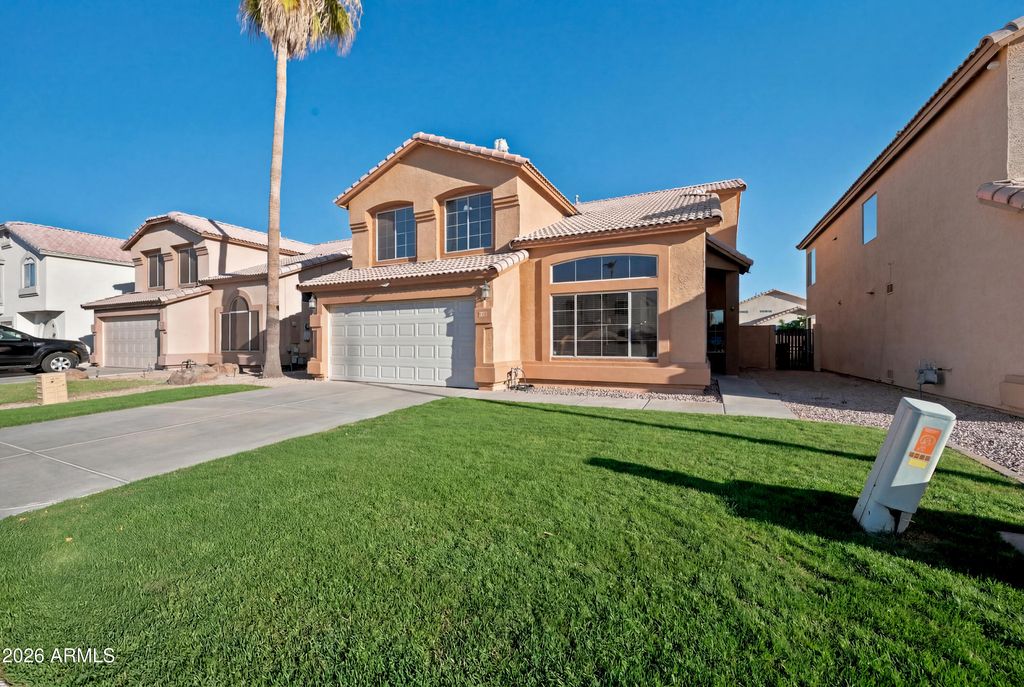 735 E Geronimo Street, Chandler, AZ 85225 — photo 2