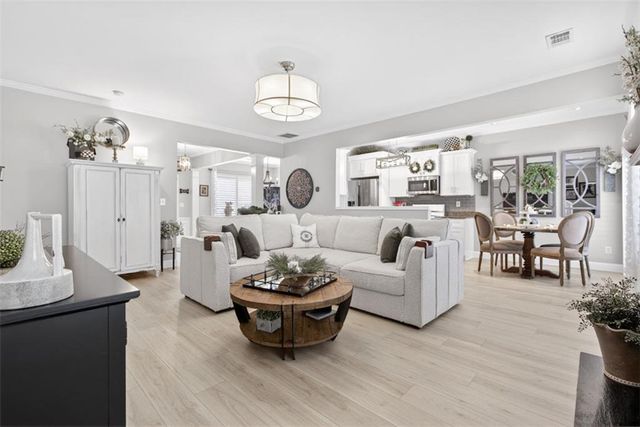 4901 Falling Water Terrace, Roswell, GA 30076
