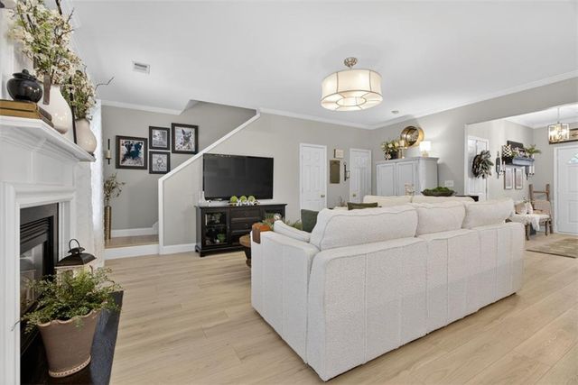 4901 Falling Water Terrace, Roswell, GA 30076