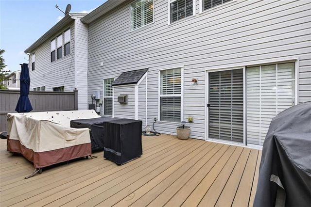 4901 Falling Water Terrace, Roswell, GA 30076