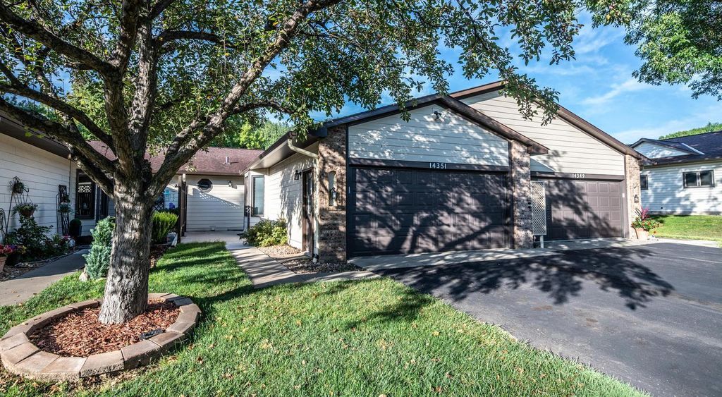 14351 Glenda Drive, Apple Valley, MN 55124