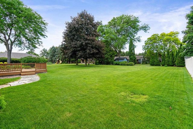 2615 W SUNNYVIEW CIRCLE, Appleton, WI 54914