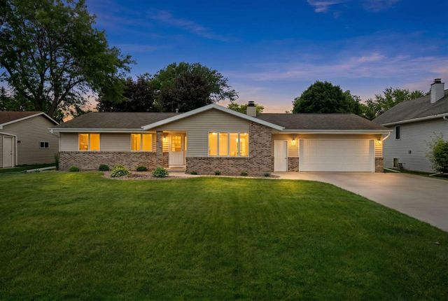 2615 W SUNNYVIEW CIRCLE, Appleton, WI 54914