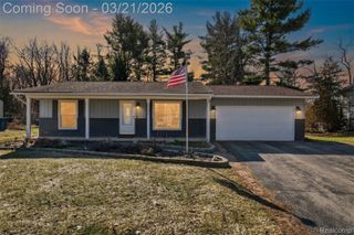 9155 Satelite Drive, White Lake Charter Township, MI 48386