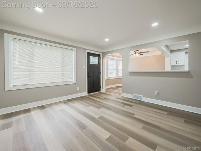 12723 Hazelton Street, Detroit, MI 48223