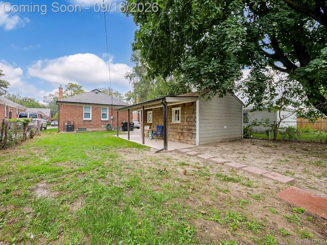 12723 Hazelton Street, Detroit, MI 48223