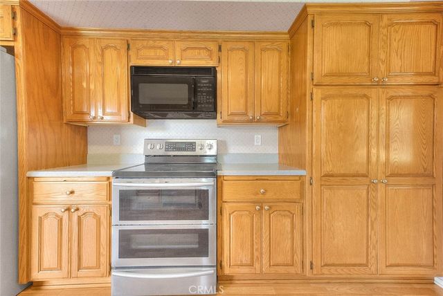 13425 Mistletoe, Chino, CA 91710