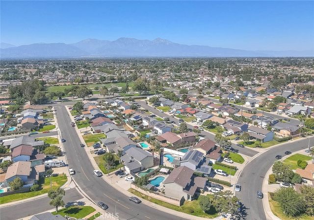 13425 Mistletoe, Chino, CA 91710