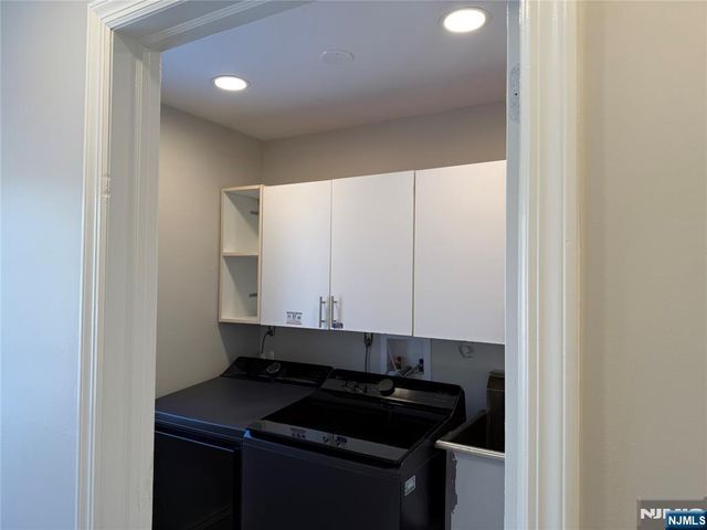 15 Gristmill Lane, Upper Saddle River, NJ 07458