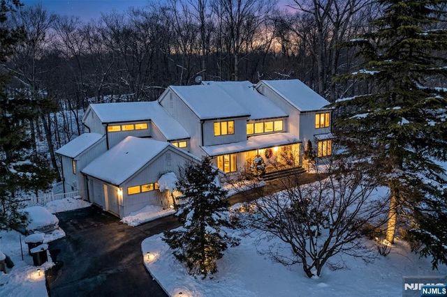 15 Gristmill Lane, Upper Saddle River, NJ 07458