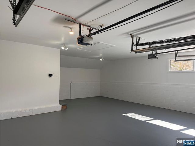 15 Gristmill Lane, Upper Saddle River, NJ 07458