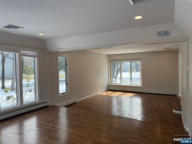 15 Gristmill Lane, Upper Saddle River, NJ 07458